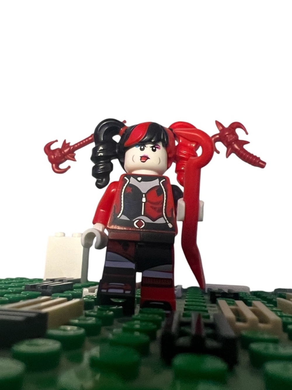 LEGO Harley Quinn Style Minifigure Custom Red Black Pigtails DC Villain Figure